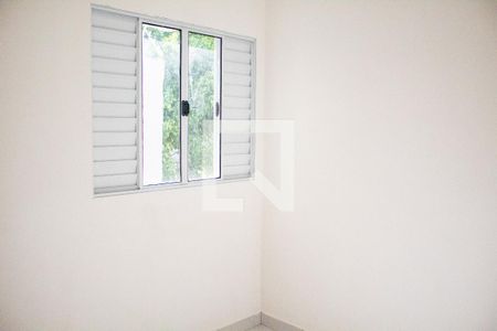 Quarto 1 de casa para alugar com 2 quartos, 42m² em Vila Germinal, São Paulo