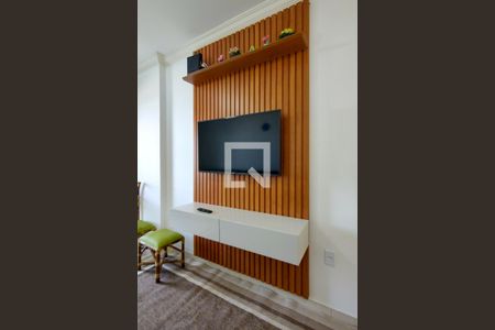 Apartamento para alugar com 70m², 2 quartos e 1 vaga Apartamento para alugar com 70m², 2 quartos e 1 vagaSala