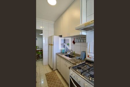 Apartamento para alugar com 70m², 2 quartos e 1 vaga Apartamento para alugar com 70m², 2 quartos e 1 vagaCozinha