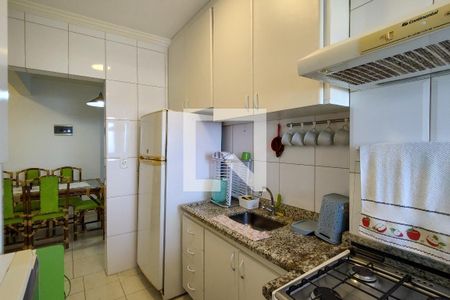 Apartamento para alugar com 70m², 2 quartos e 1 vaga Apartamento para alugar com 70m², 2 quartos e 1 vagaCozinha