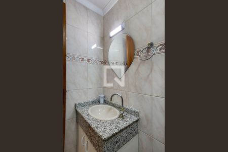 Apartamento para alugar com 70m², 2 quartos e 1 vaga Apartamento para alugar com 70m², 2 quartos e 1 vagaBanheiro da Suíte