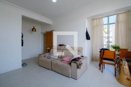 Apartamento à venda com 85m², 2 quartos e 1 vagaSala