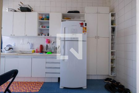 Apartamento à venda com 85m², 2 quartos e 1 vagaCozinha
