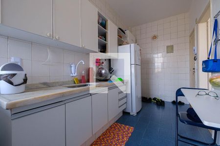 Apartamento à venda com 85m², 2 quartos e 1 vagaCozinha
