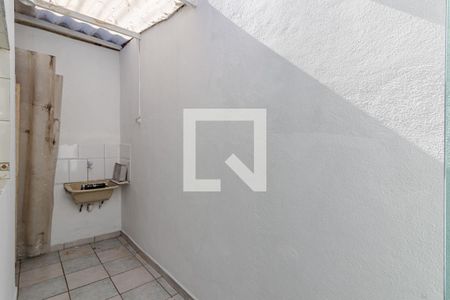 Casa para alugar com 74m², 2 quartos e sem vaga Casa para alugar com 74m², 2 quartos e sem vagaÁrea de Serviço