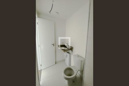 Banheiro de kitnet/studio à venda com 1 quarto, 23m² em Quarta Parada, São Paulo