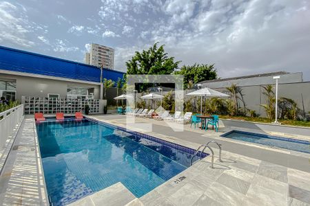 Studio à venda com 23m², 1 quarto e sem vagaÁrea comum - Piscina