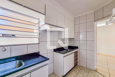 Apartamento para alugar com 45m², 2 quartos e 1 vaga Apartamento para alugar com 45m², 2 quartos e 1 vagaCozinha e Área de Serviço