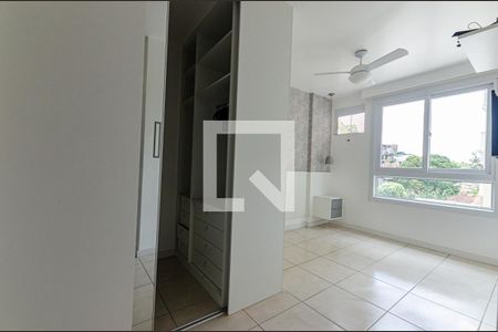 Suite de apartamento para alugar com 2 quartos, 72m² em Badu, Niterói