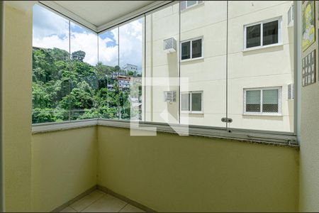 Sala de apartamento para alugar com 2 quartos, 72m² em Badu, Niterói
