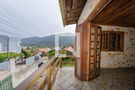 Sacada de casa para alugar com 2 quartos, 100m² em São João do Rio Vermelho, Florianópolis
