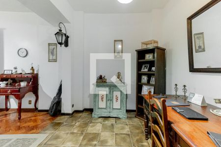 Apartamento à venda com 283m², 3 quartos e sem vagaEscritório