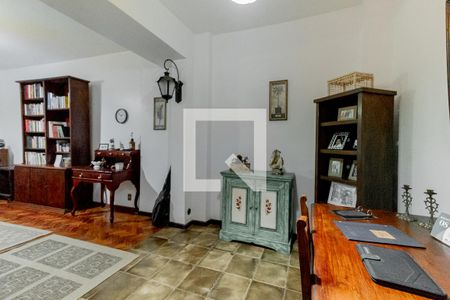 Apartamento à venda com 283m², 3 quartos e sem vagaEscritório