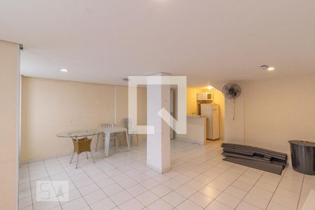 Apartamento à venda com 50m², 2 quartos e 1 vagasalao de festas