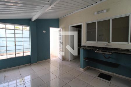 Casa à venda com 250m², 3 quartos e 4 vagasCozinha