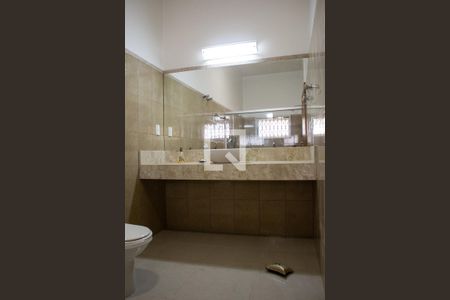 Casa para alugar com 500m², 4 quartos e 3 vagasBanheiro