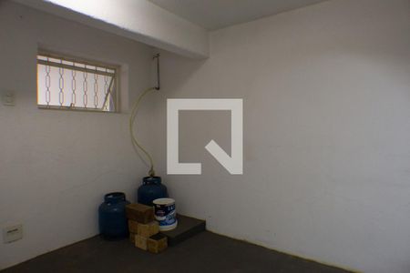 Casa para alugar com 500m², 4 quartos e 3 vagasÁrea dos Fundos