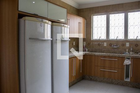 Casa para alugar com 500m², 4 quartos e 3 vagasCozinhaCozinha