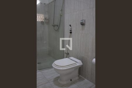 Casa para alugar com 500m², 4 quartos e 3 vagasBanheiro do Quarto 3