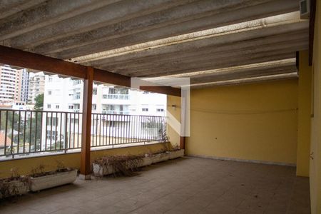 Casa para alugar com 500m², 4 quartos e 3 vagasVaranda