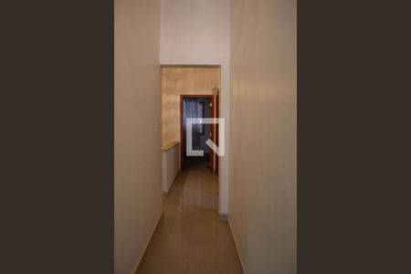 Casa para alugar com 500m², 4 quartos e 3 vagasCorredor