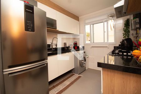 Cozinha de apartamento para alugar com 1 quarto, 37m² em Jardim Iris, São Paulo
