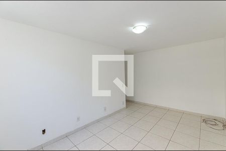 Apartamento à venda com 78m², 2 quartos e 1 vagaSala