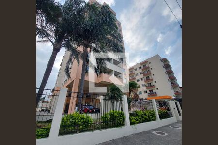 Apartamento para alugar com 70m², 2 quartos e 1 vagaFachada do Condomínio