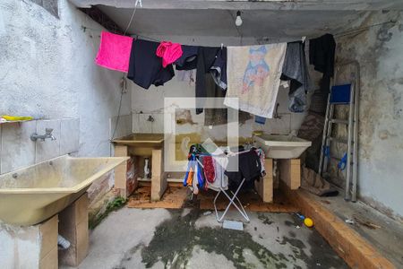 Casa para alugar com 45m², 1 quarto e 1 vagaÁrea de Serviço