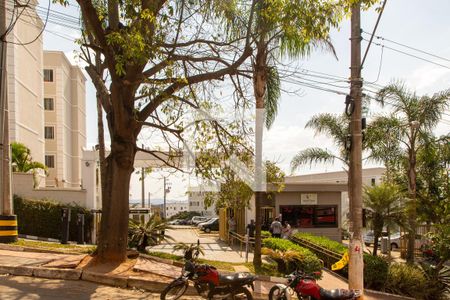 Apartamento para alugar com 43m², 2 quartos e 1 vagaFachada e portaria