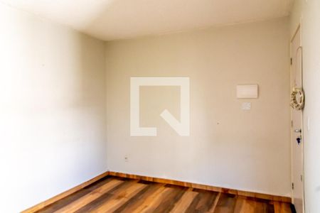 Sala de apartamento para alugar com 2 quartos, 43m² em Vila Alzira, Guarulhos