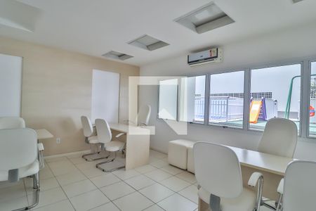 Apartamento à venda com 118m², 3 quartos e 2 vagasSala de Reunião