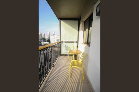 varanda quarto / cozinha de kitnet/studio para alugar com 1 quarto, 33m² em Santana, São Paulo