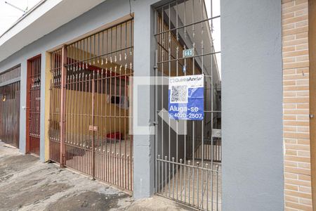 Casa para alugar com 120m², 2 quartos e sem vagaFachada