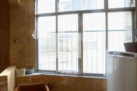 Apartamento à venda com 60m², 2 quartos e 1 vagaÁrea de Serviço