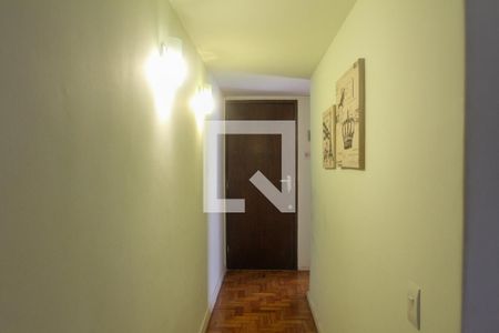 Apartamento à venda com 60m², 2 quartos e 1 vagaCorredor