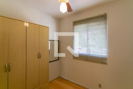 Quarto 2 de apartamento para alugar com 2 quartos, 48m² em Goiânia, Belo Horizonte