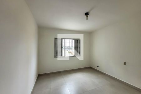 Casa à venda com 252m², 3 quartos e 4 vagas Casa à venda com 252m², 3 quartos e 4 vagasQuarto 3