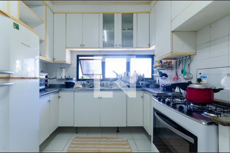 Apartamento para alugar com 305m², 4 quartos e 4 vagasCozinha