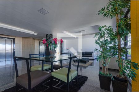 Apartamento para alugar com 305m², 4 quartos e 4 vagasHall
