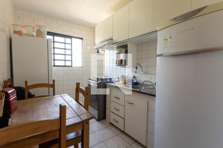 Apartamento para alugar com 58m², 2 quartos e 1 vagaCozinha e Área de Serviço