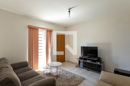 Sala de apartamento para alugar com 2 quartos, 58m² em Setor dos Afonsos, Aparecida de Goiânia