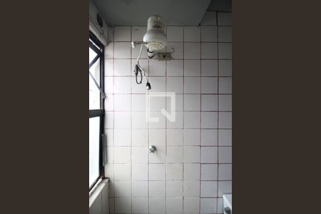 Apartamento à venda com 61m², 2 quartos e 1 vagaBanheiro Social