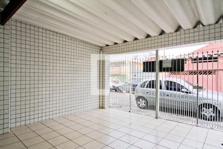 Casa à venda com 120m², 2 quartos e 2 vagasGaragem