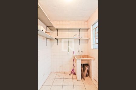 Casa à venda com 120m², 2 quartos e 2 vagasÁrea de Serviço