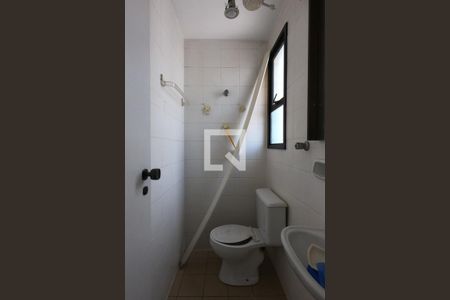Apartamento à venda com 166m², 3 quartos e 3 vagasBanheiro de Serviço