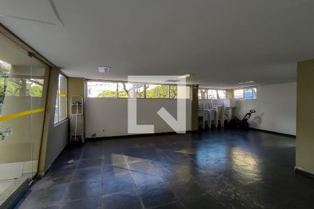 Apartamento para alugar com 80m², 2 quartos e 2 vagas Apartamento para alugar com 80m², 2 quartos e 2 vagasÁrea comum - Salão de festas