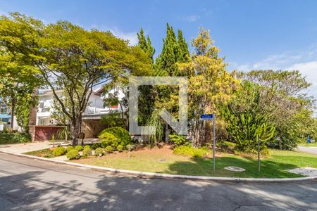 Casa de condomínio à venda com 420m², 6 quartos e 1 vagaFachada