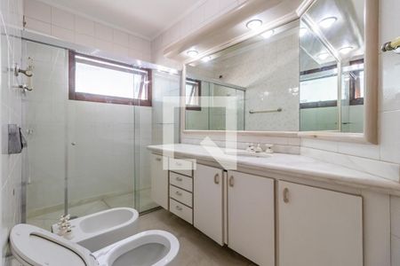 Casa de condomínio à venda com 420m², 6 quartos e 1 vagaBanheiro da Suíte 1