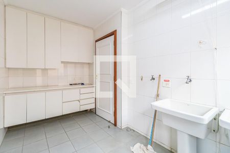 Casa de condomínio à venda com 420m², 6 quartos e 1 vagaÁrea de Serviço